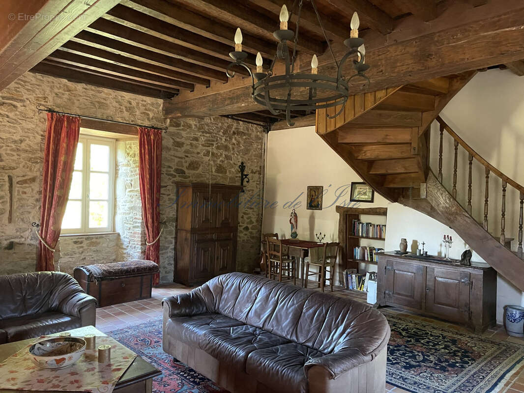Maison à SAINT-JORY-LAS-BLOUX