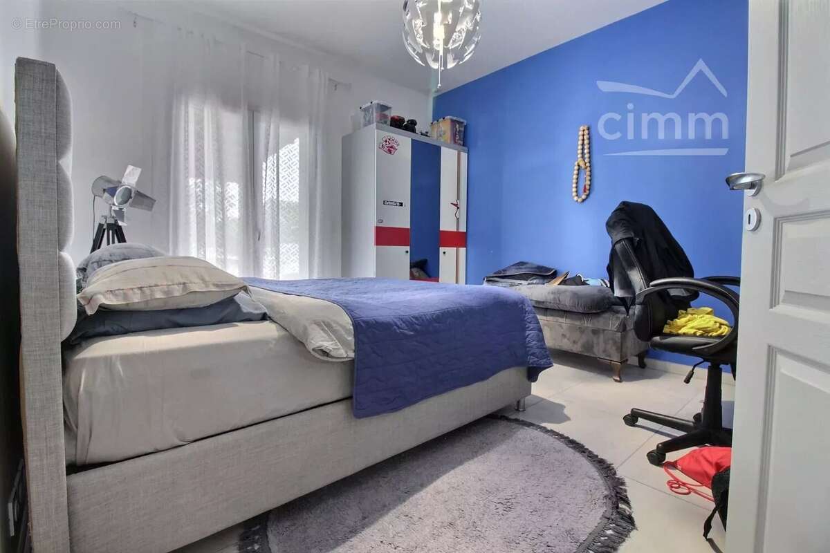 Appartement à ALBON