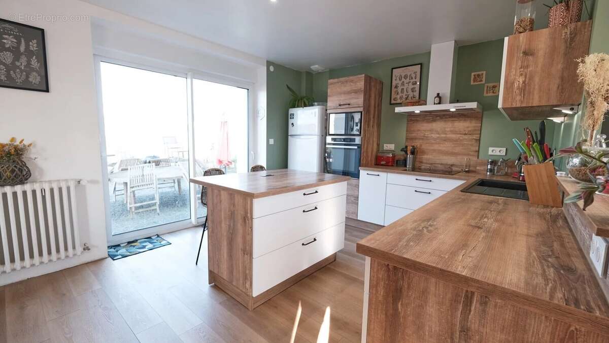 Maison à TOULON-SUR-ARROUX