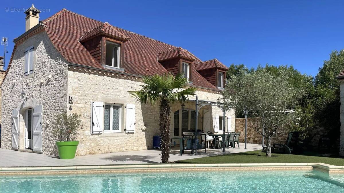 Maison à CALES