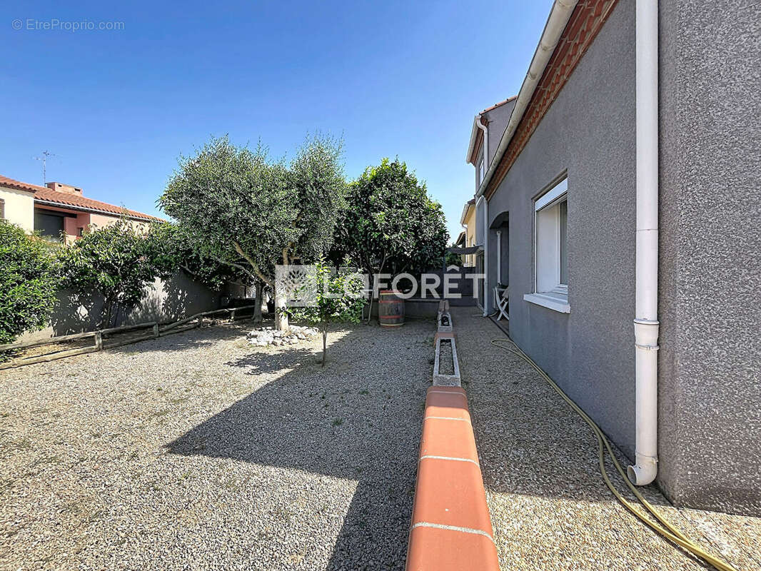 Une maison familiale aux beaux volumes T4 - 3 faces - photo 14