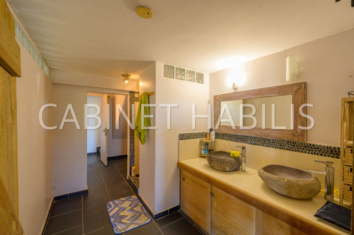 Maison à SAINT-PIERRE