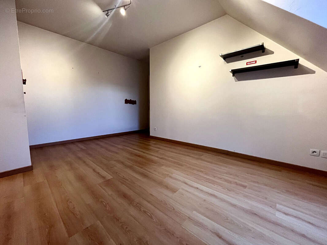 Maison à MARCOUSSIS