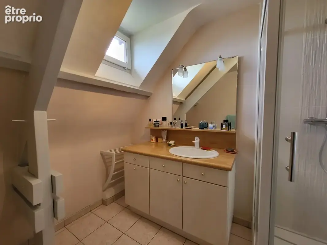 Maison familiale 4 chambres PARIGNE LE POLIN (72) 5 MN GUECELARD - photo 11