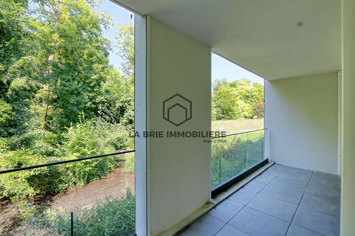 Appartement à RUBELLES