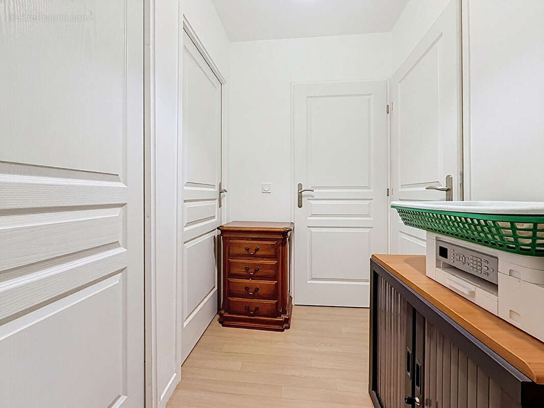 Appartement à CRECY-LA-CHAPELLE