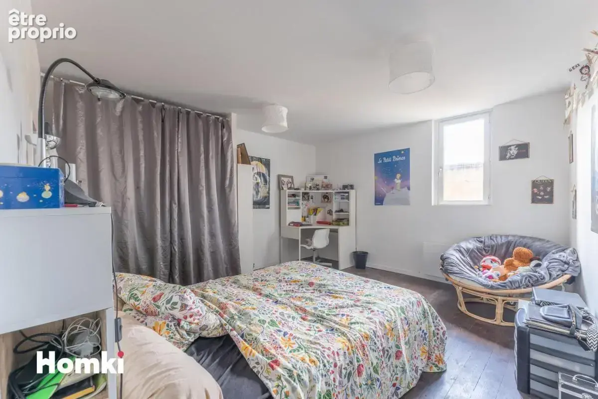 Maison de ville T5 de 97 m² à Libourne 33500 - photo 5