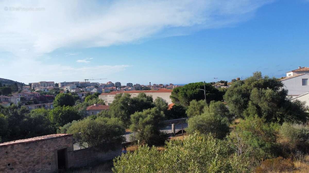 Appartement à L&#039;ILE-ROUSSE