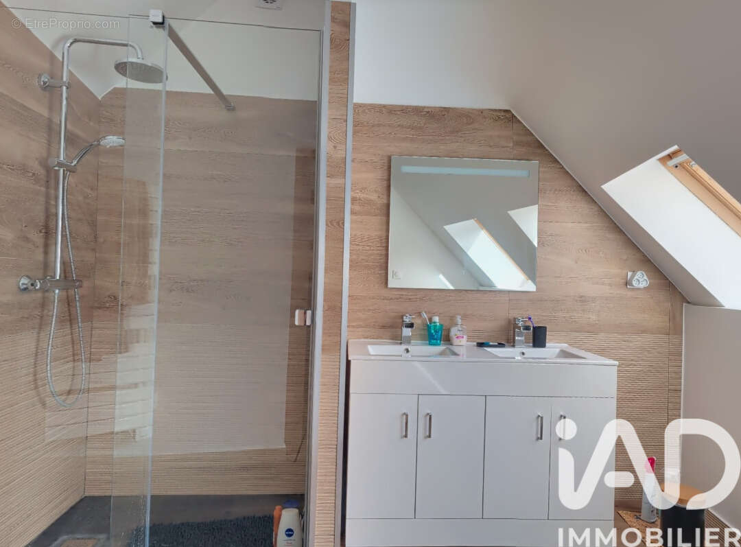 Photo 9 - Maison à SAINVILLE