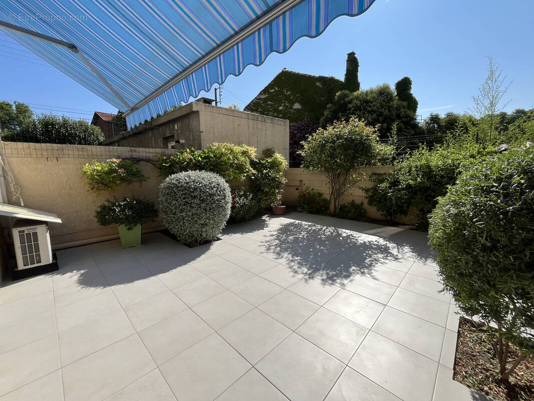 Maison à LEZIGNAN-CORBIERES