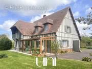 Maison à BONNEVILLE-SUR-TOUQUES