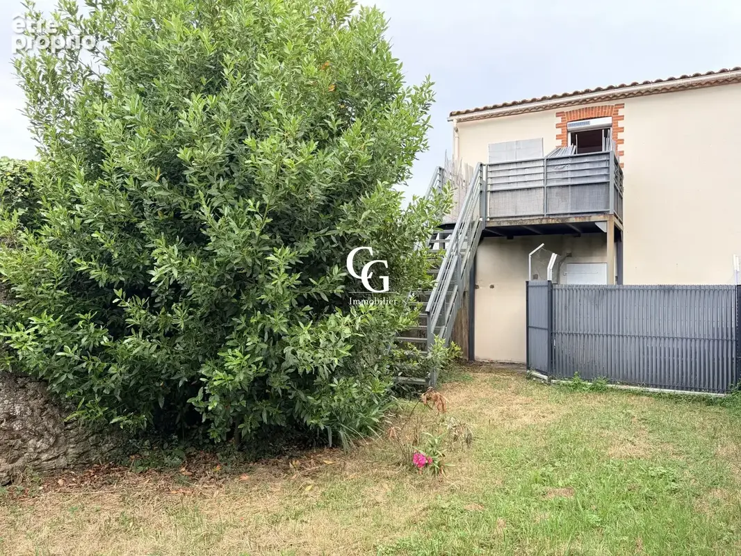Appartement 66 m² à Saint-Leger-Les-Vignes  - photo 3