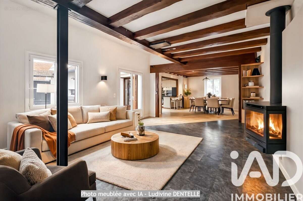 Photo 2 - Maison à EVRY-GREGY-SUR-YERRE