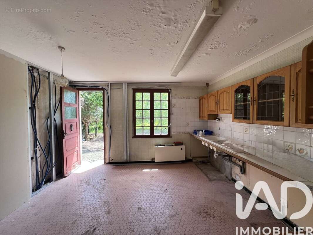 Photo 3 - Maison à LE MESNIL-SOUS-JUMIEGES