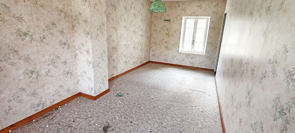 Maison ou 2 appartements - Centre-ville LAMASTRE - photo 7