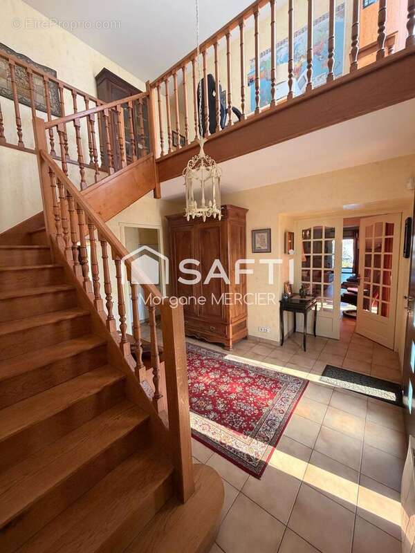 Maison 147 m² à Thouars  - photo 6