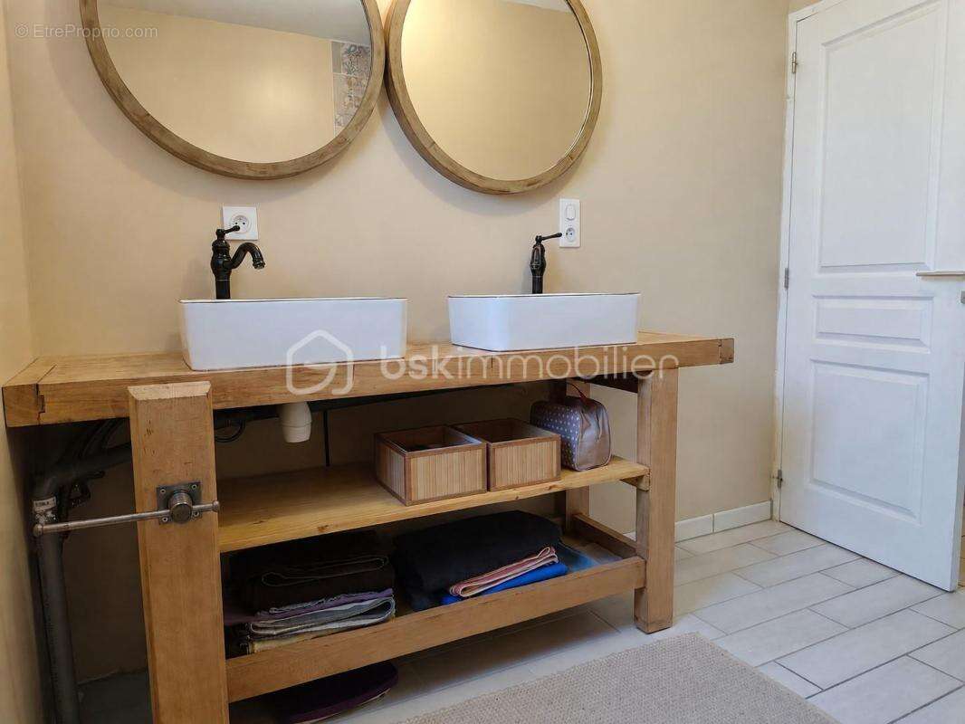 Maison familiale 154 m² – 5 chambres – DPE A – À 5 min de Saint-James - photo 8