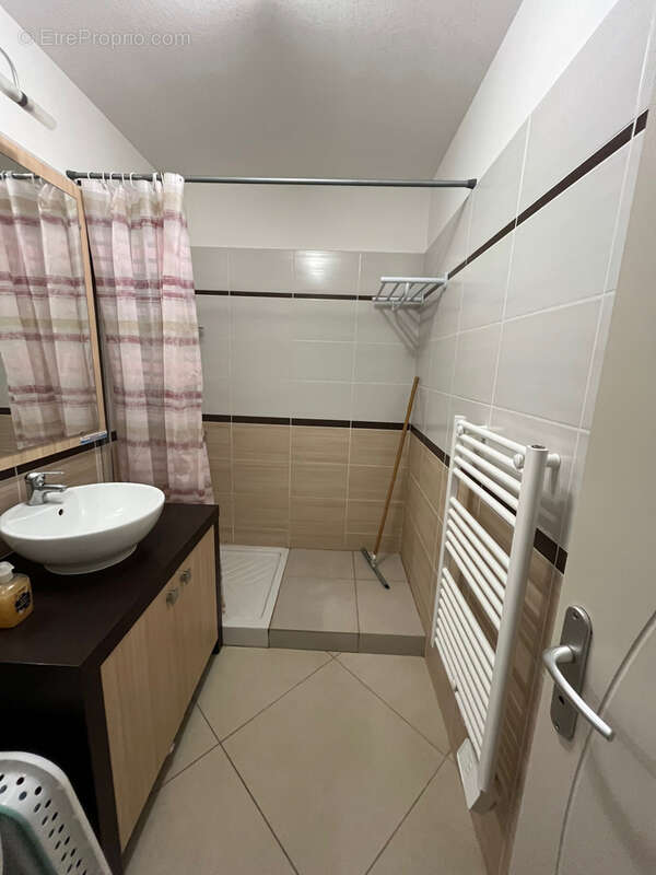 Appartement à FLEURY