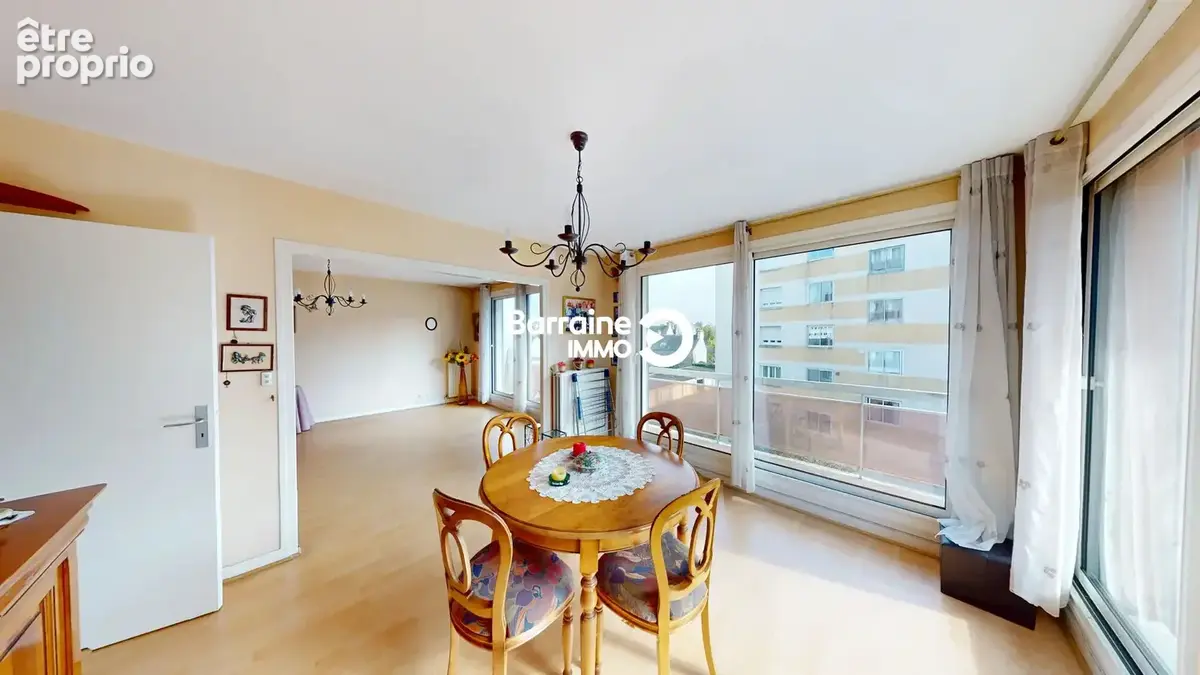 A vendre- lorient secteur merville- appartement t5 de 90 m² avec balcon -garage-ascenseur - photo 10