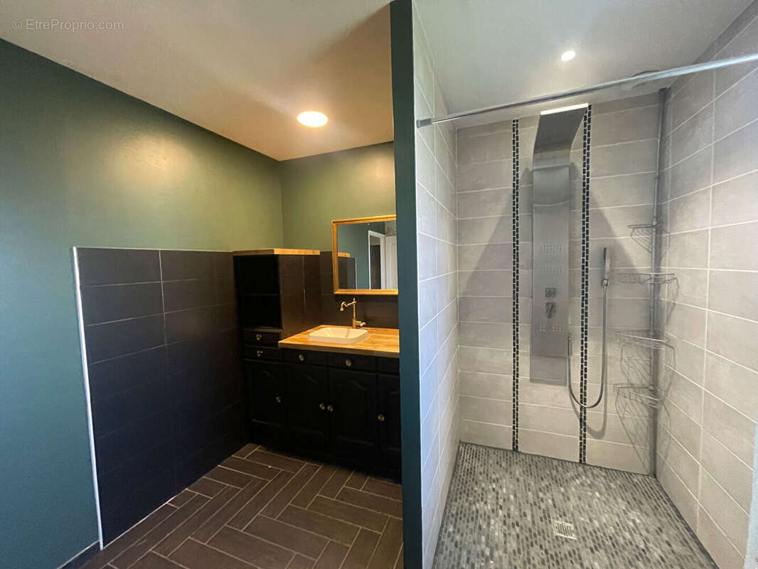 Maison à BOSMIE-L'AIGUILLE