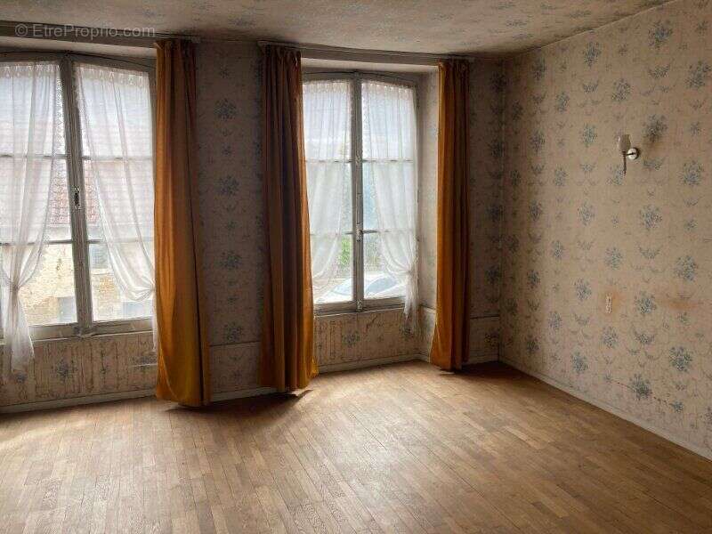 Maison 153 m² à Montigny-Sur-Aube  - photo 3