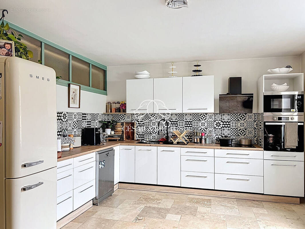 Maison à SAINT-JUST-EN-CHEVALET