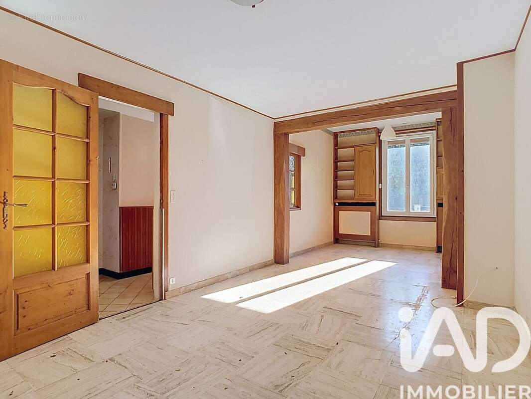 Photo 3 - Maison à LES CLAYES-SOUS-BOIS