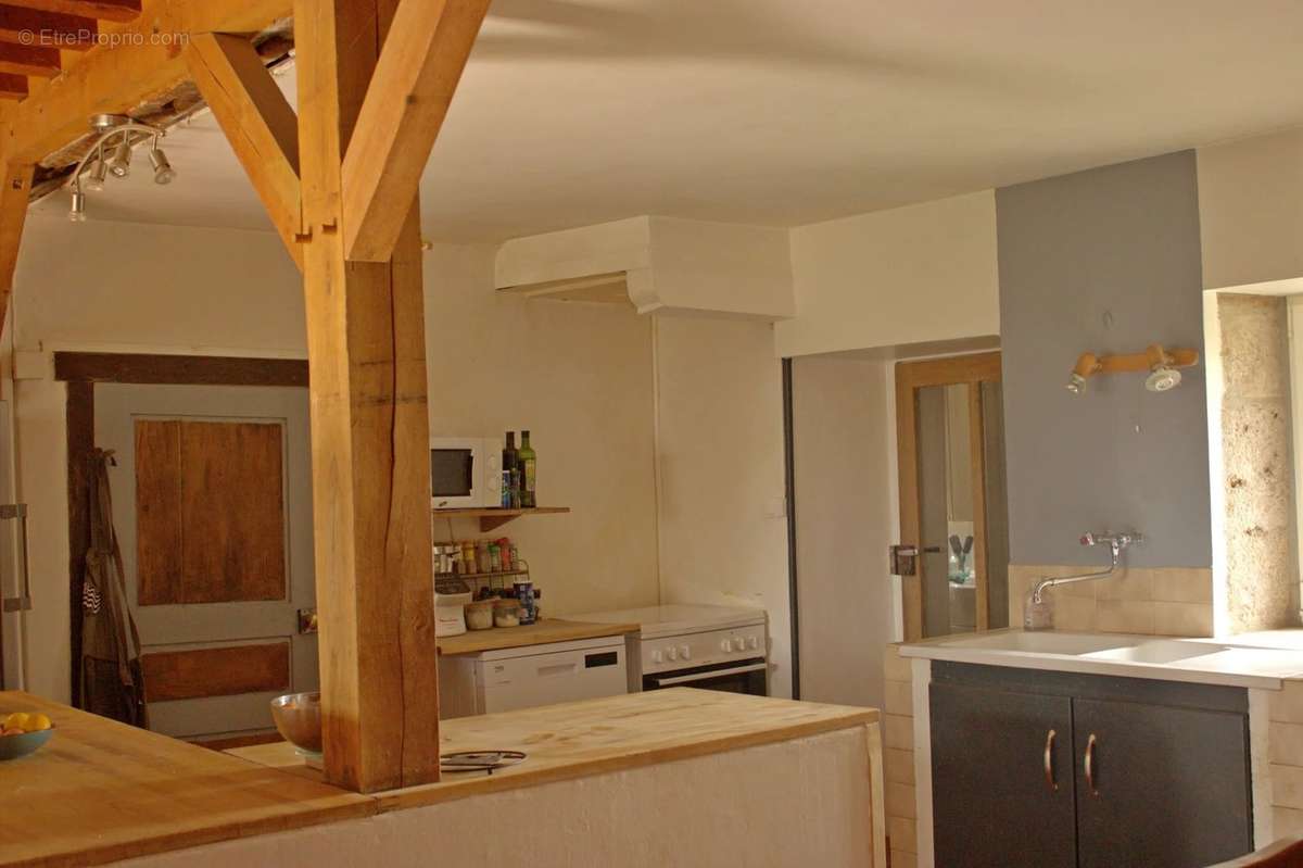 Maison à AISY-SOUS-THIL