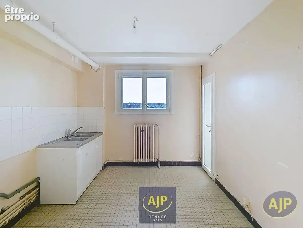 Rennes Jeanne d'arc - Appartement T3 avec garage et balcon - Rénové ! - photo 5