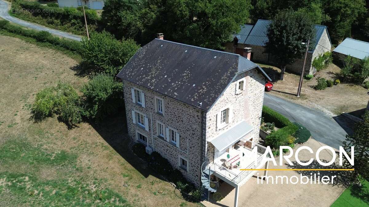Superbe propriete en pierres a la campagne - photo 32