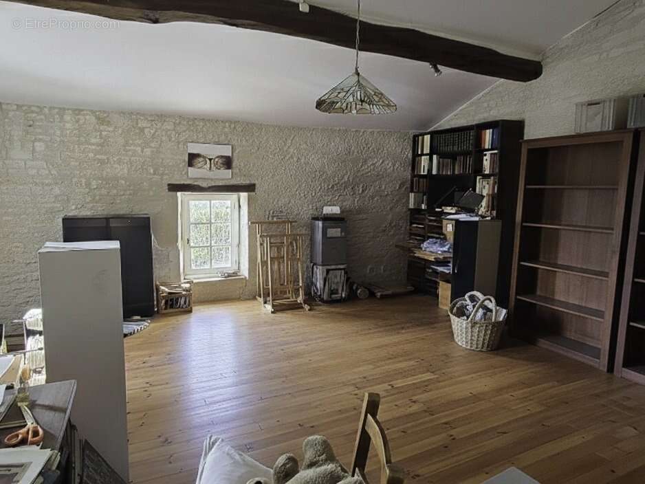 Maison à SAINT-MARD