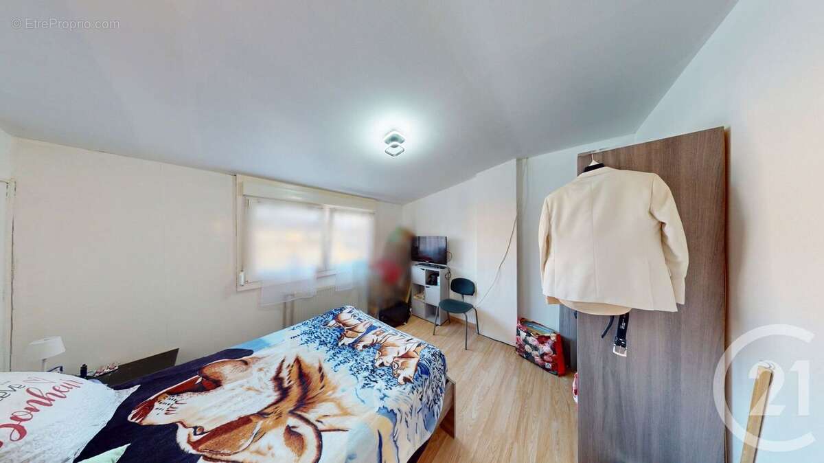 Maison à SAINT-QUENTIN