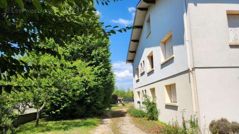 Maison à CHATEAU-GAILLARD