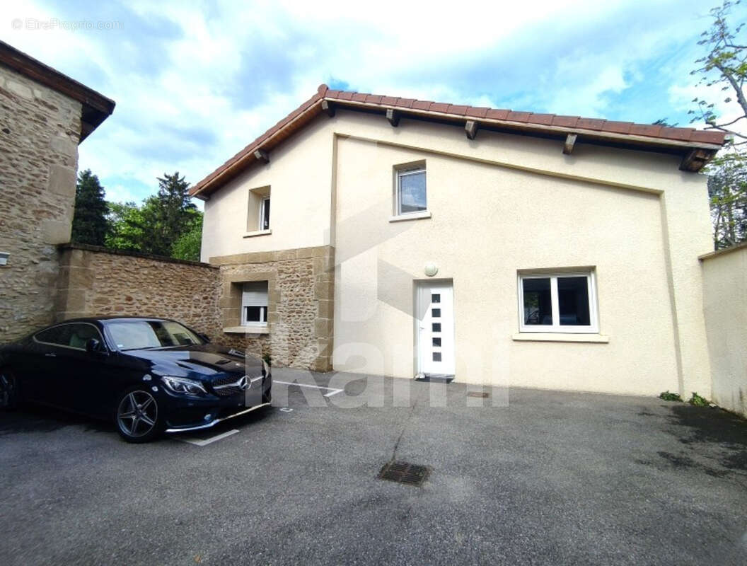 Maison entièrement rénovée 103 m2 Génissieux - photo 17