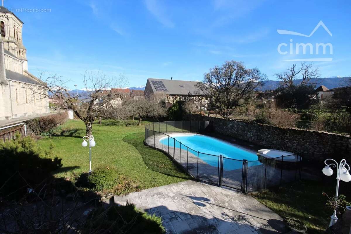 Maison à CHAPAREILLAN