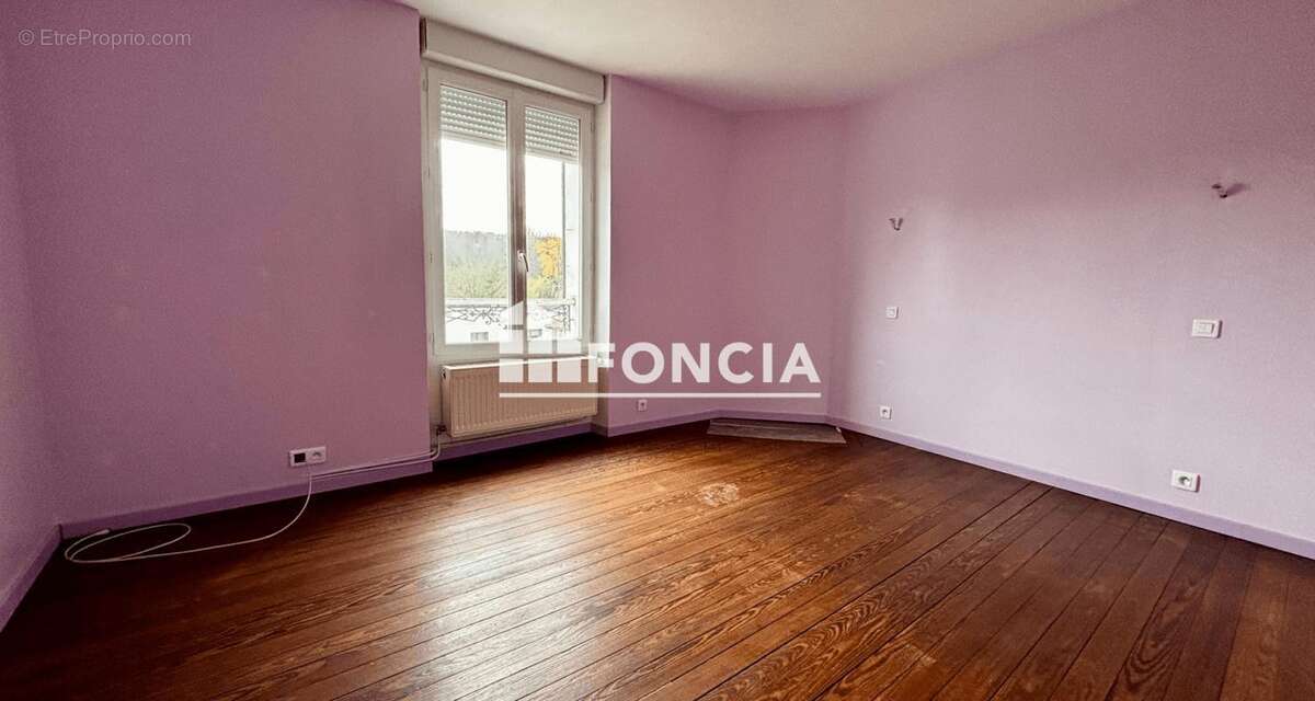 Maison à SAINT-MARCEL