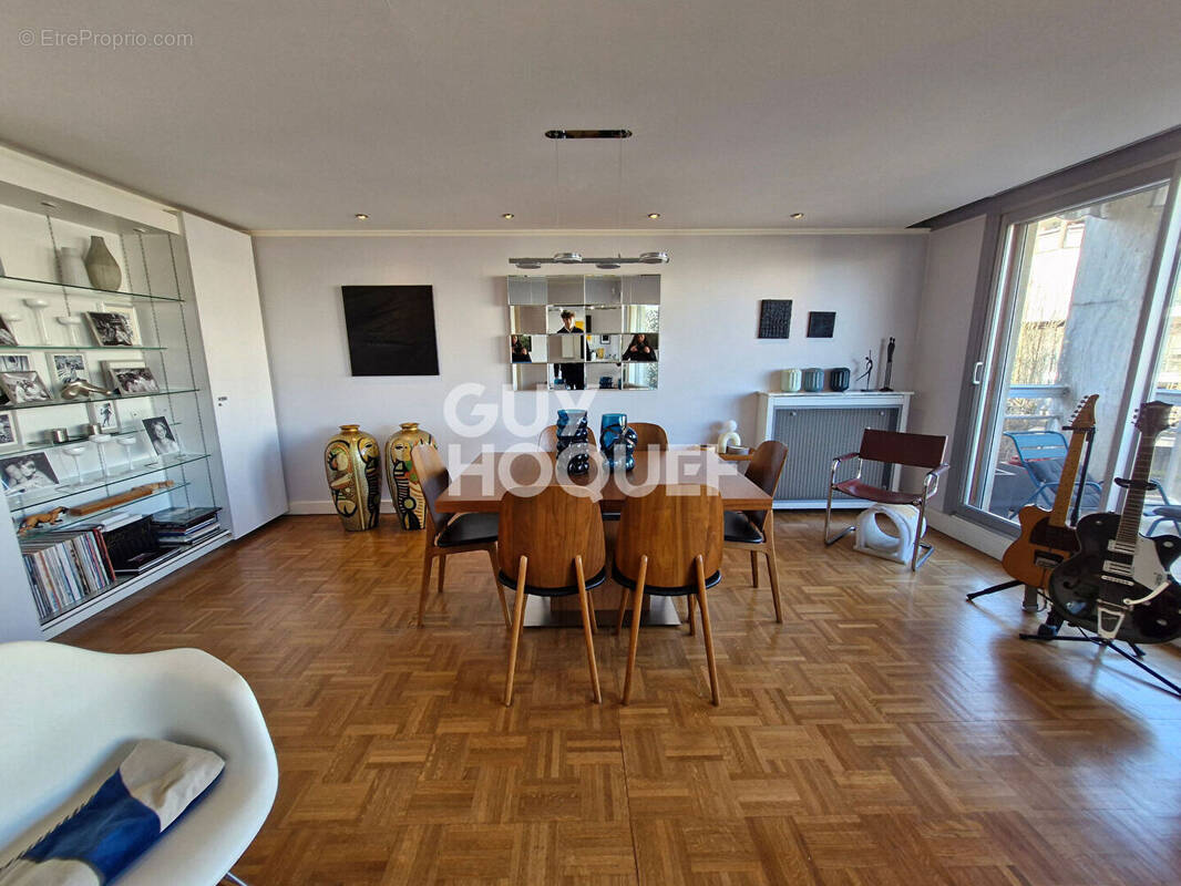 Appartement à NOGENT-SUR-MARNE