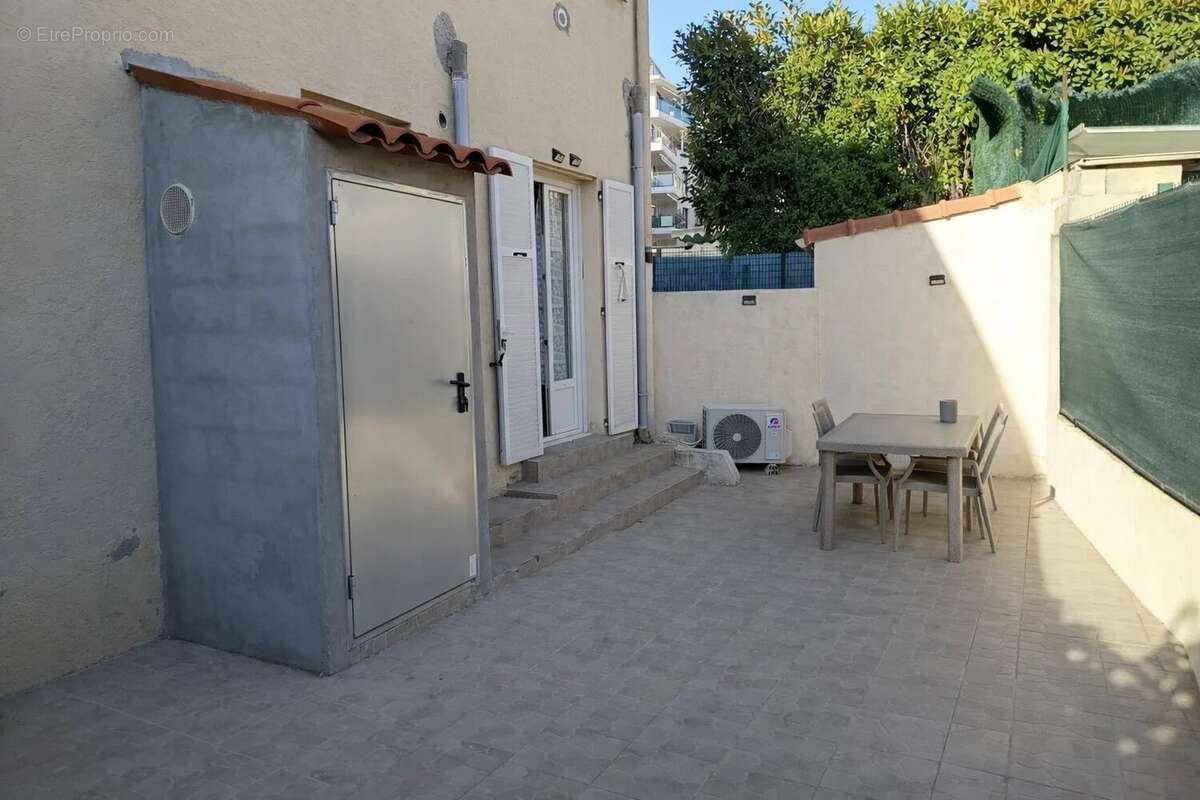 Appartement à CAGNES-SUR-MER