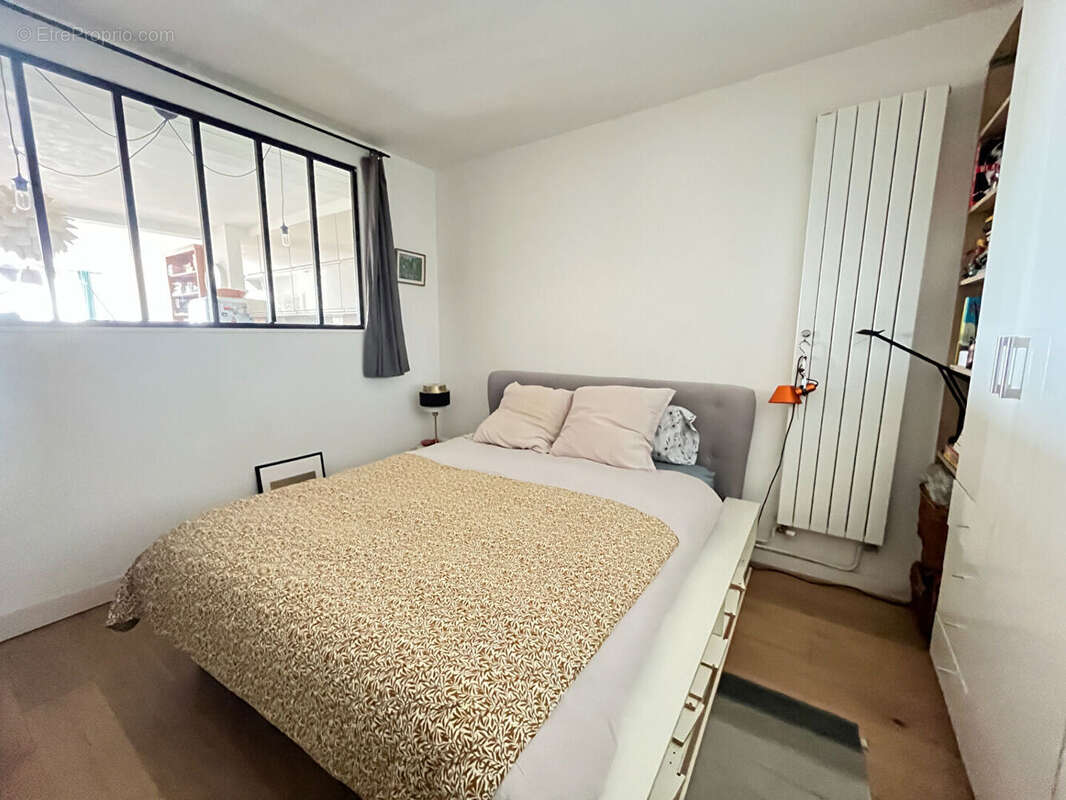 Appartement à SURESNES