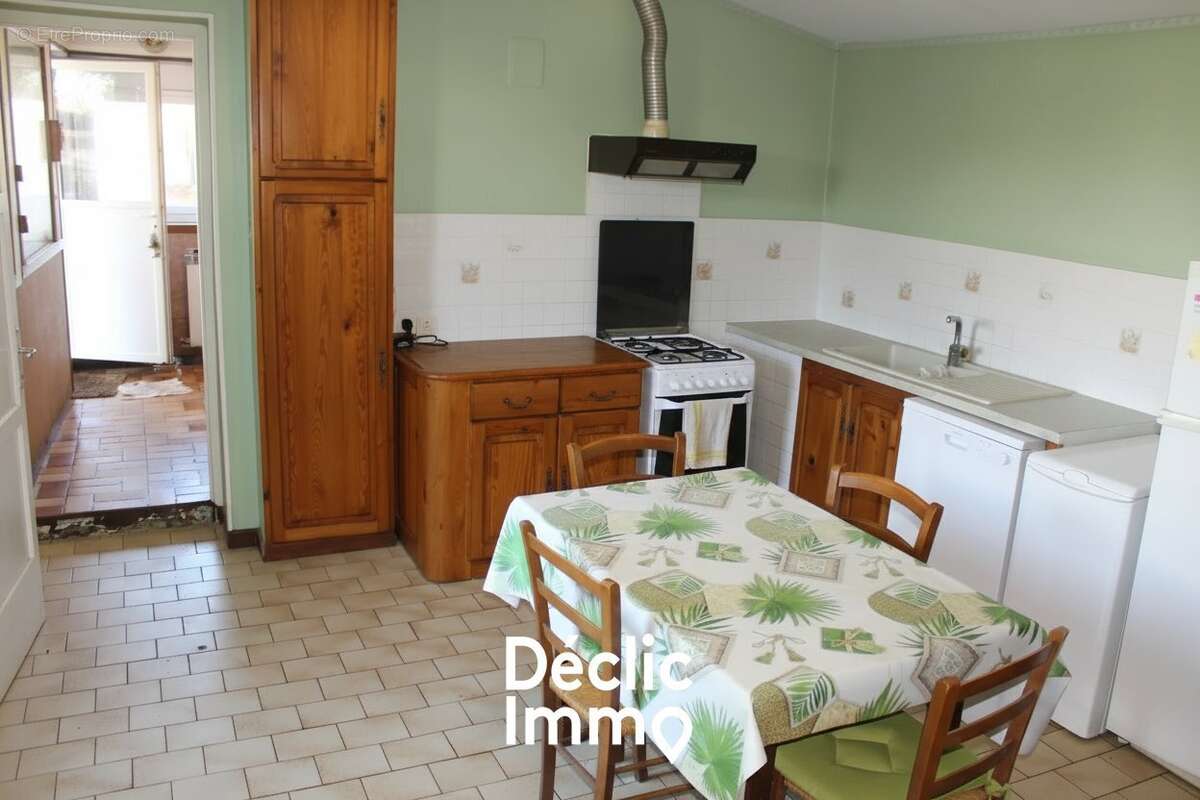 Maison à TRIZAY