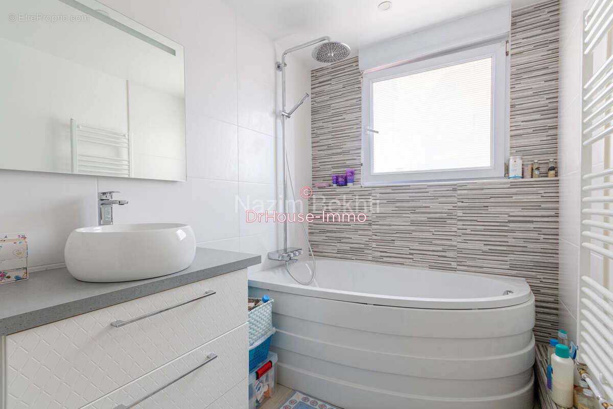 Maison à MANTES-LA-VILLE