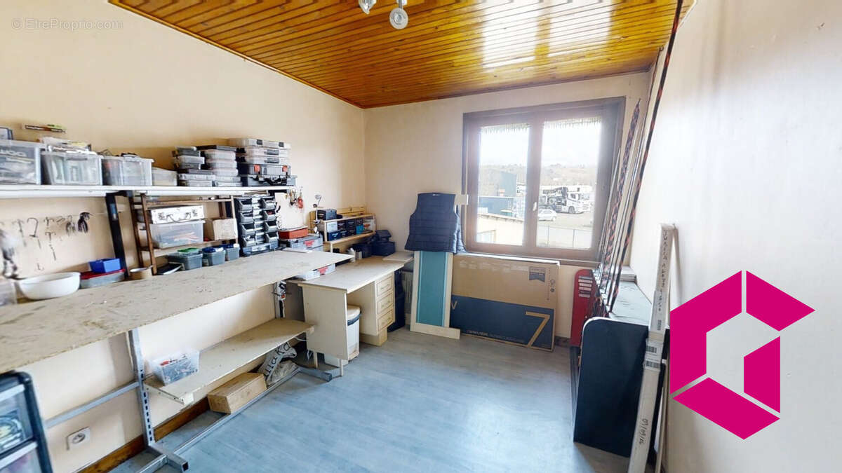 Maison à MAZEYRAT-D&#039;ALLIER