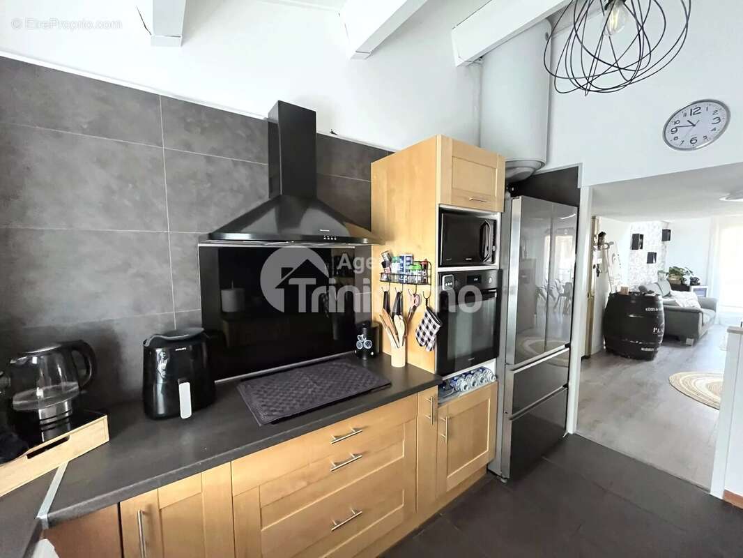 Vente appartement 3-4 pièces La Trinité - photo 5