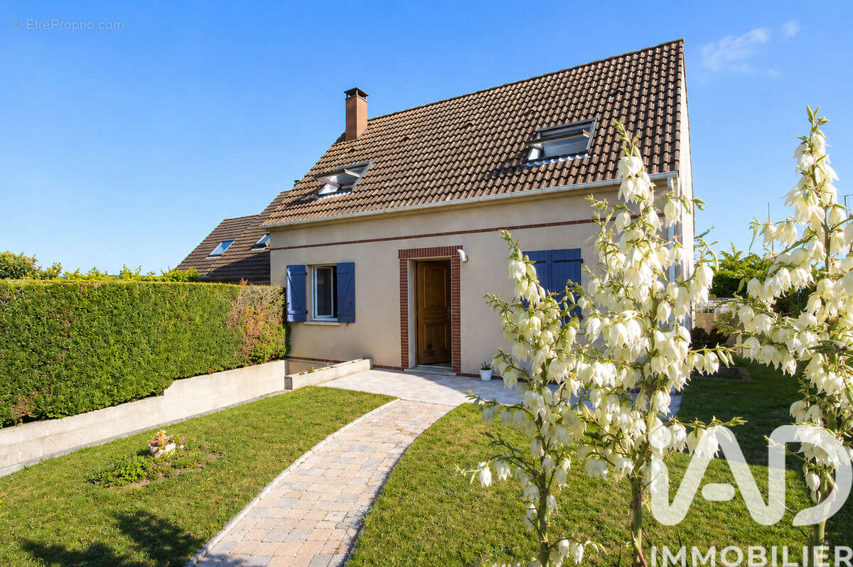 Photo 3 - Maison à CHAMPAGNE-SUR-OISE