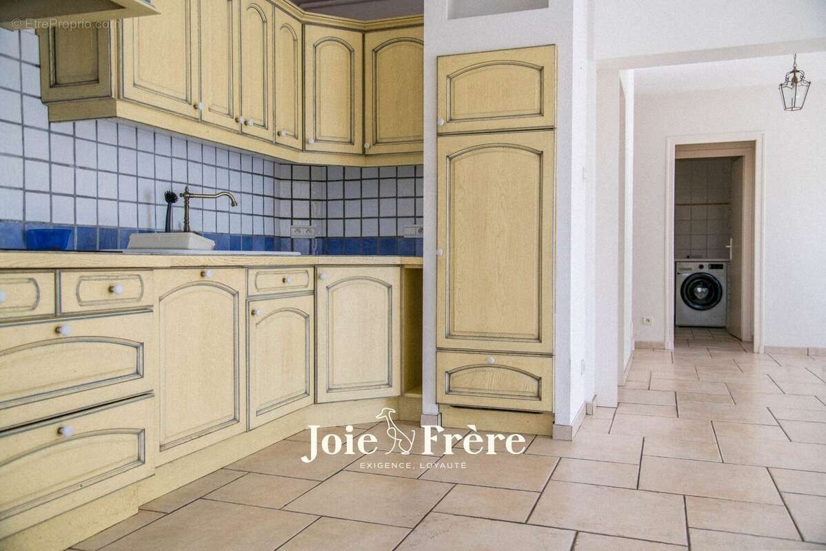 Appartement à ANNECY-LE-VIEUX