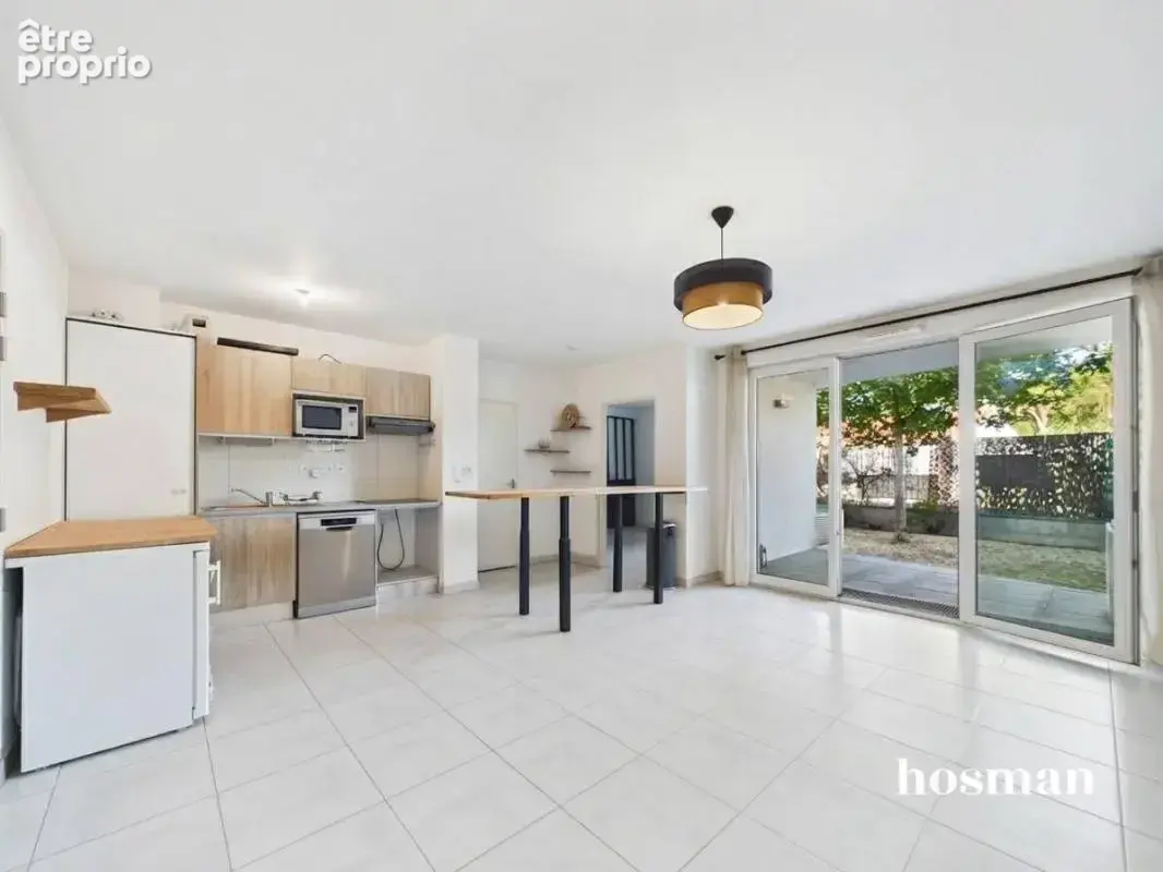 Appartement à SAINT-SEBASTIEN-SUR-LOIRE