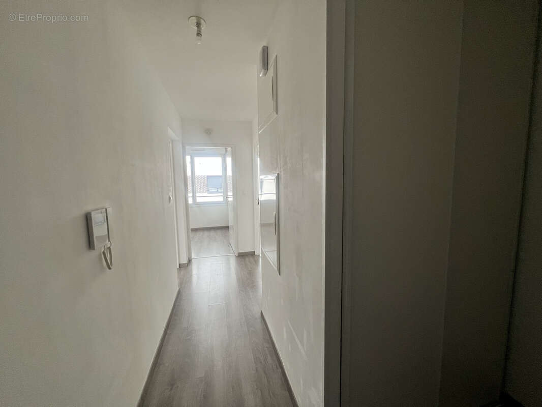 Appartement à BEZANNES