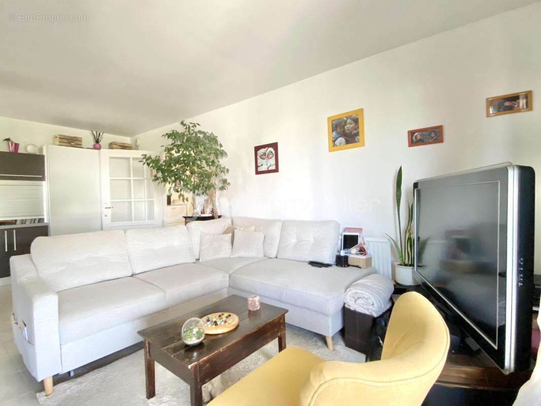 Appartement à VILLAZ