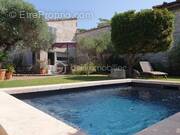 Maison à MAUSSANE-LES-ALPILLES