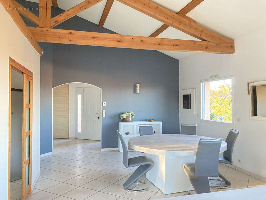 Maison à MORNANT
